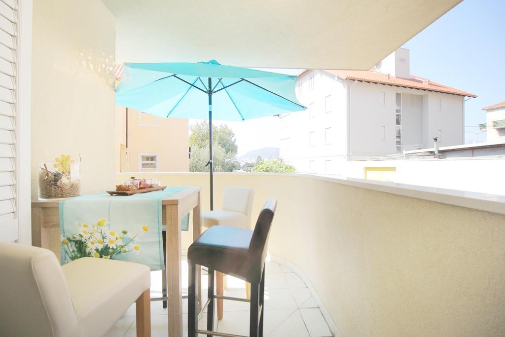 Apartment Marieta Split Exterior photo